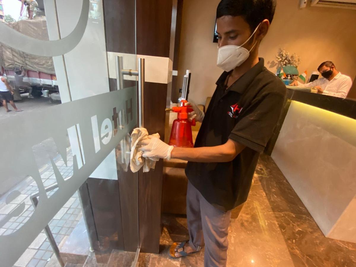 Hotel Meriton Mumbai International Airport T-2 外观 照片