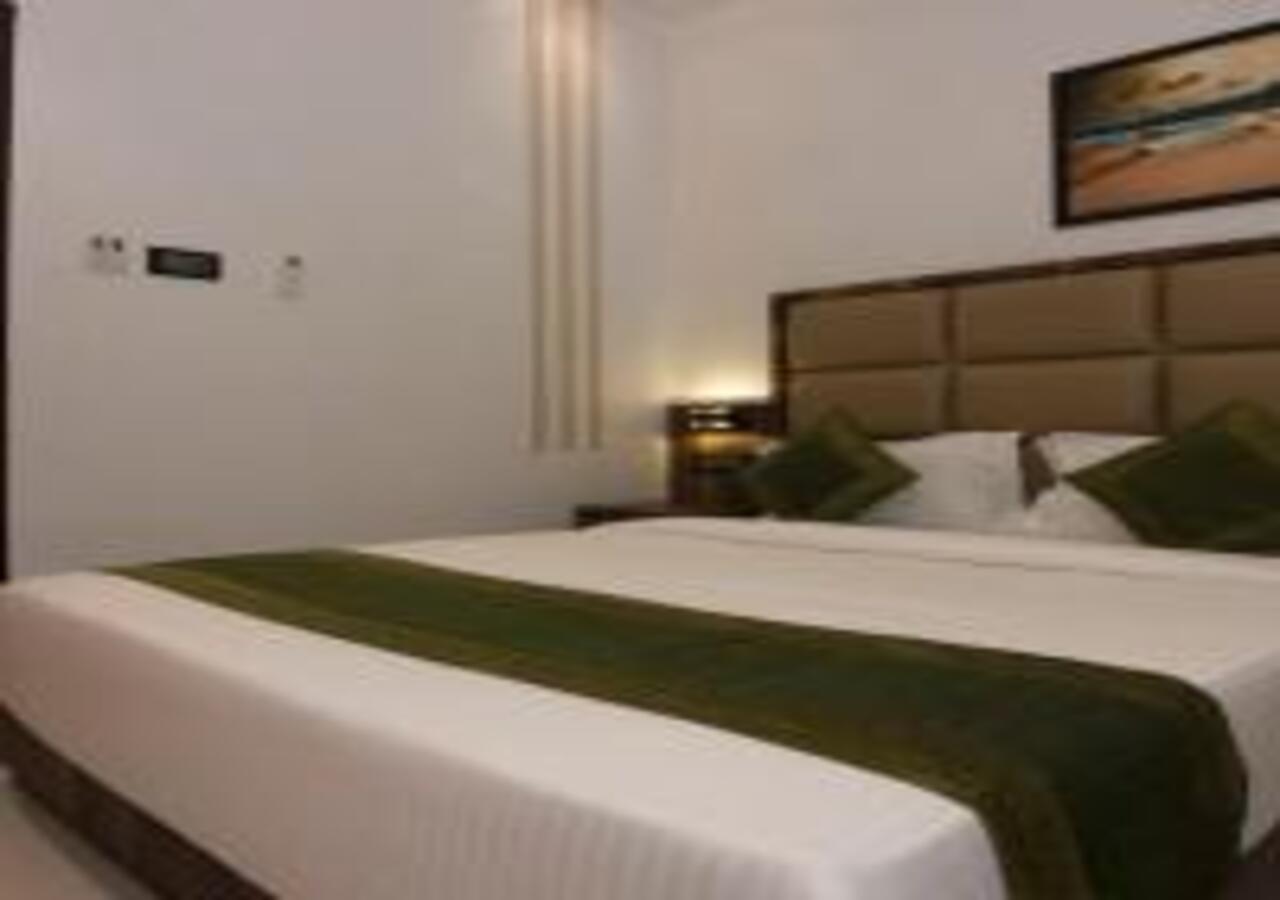Hotel Meriton Mumbai International Airport T-2 外观 照片