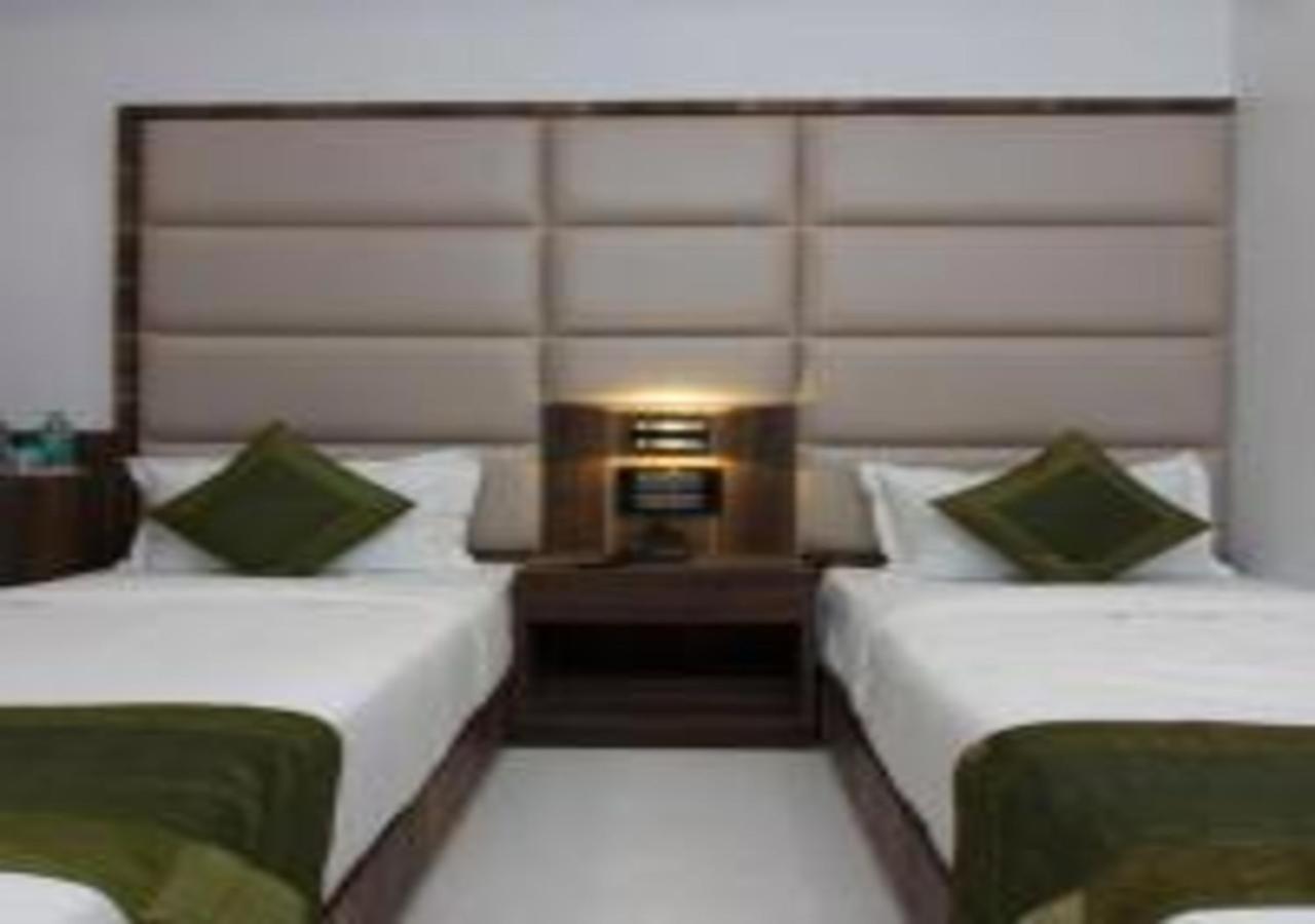 Hotel Meriton Mumbai International Airport T-2 外观 照片